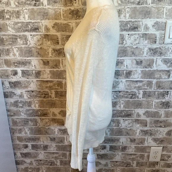 Lucky Brand ivory cardigan. Size L. Lightweight button down with pockets. - Picture 9 of 16